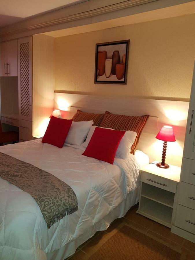 Ocean View Villas Unit G02 포트에드워드 외부 사진