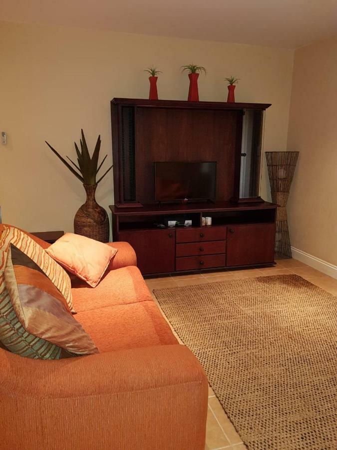 Ocean View Villas Unit G02 포트에드워드 외부 사진