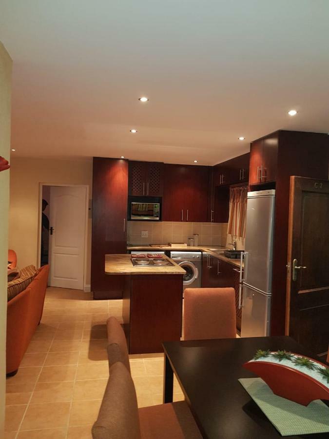 Ocean View Villas Unit G02 포트에드워드 외부 사진